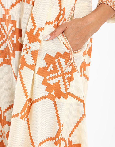 Long dress with A-line with bib