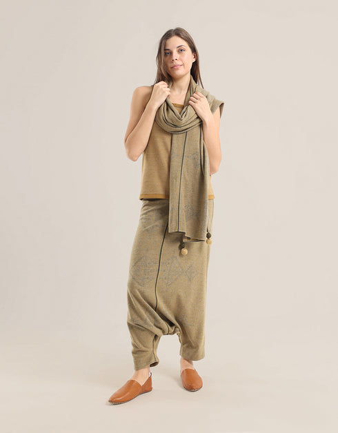 Reversible sleeveless tank top with round neck