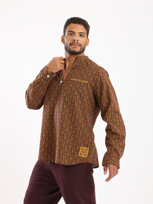 Printed cotton shirt with a single front pocket